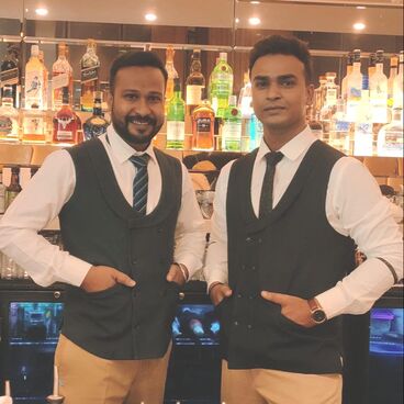 Indian Bartender Tresind Shantanu Debnath, Mandar Kumthekar